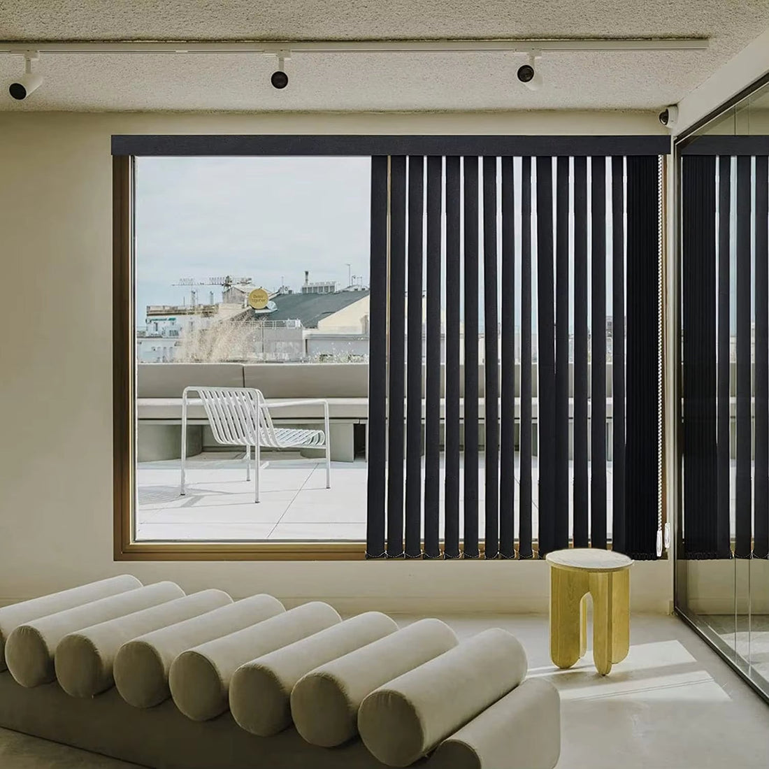 Beyond the Cloud: The Architecture of Local-Process Automation in Smart Curtains