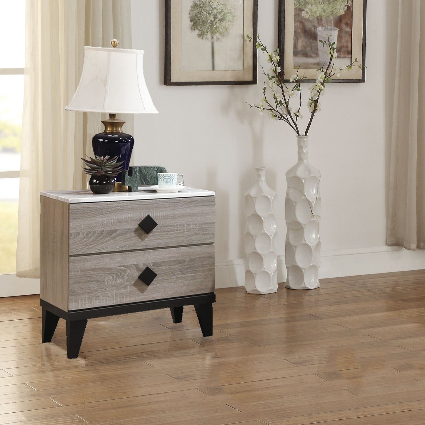 NIGHTSTAND in Cream Oak (Rustic Accents)