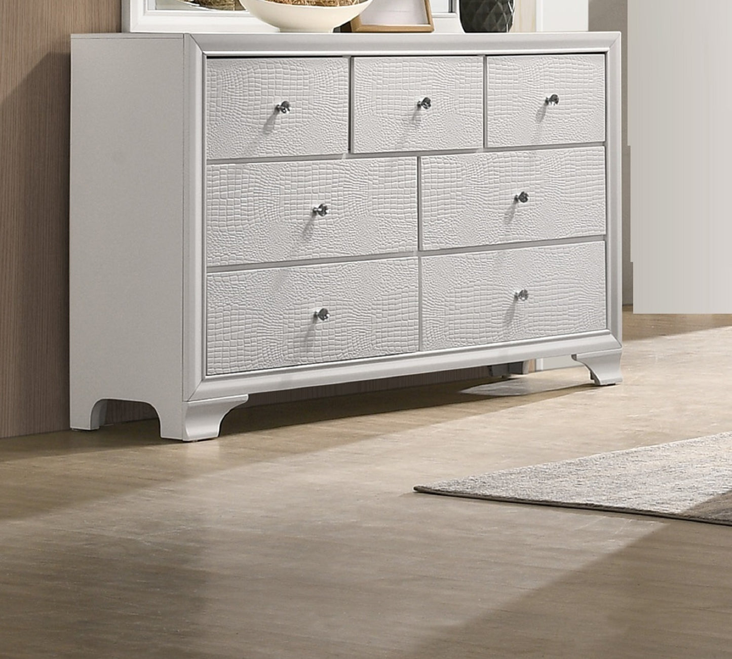 1pc Modern Glam Style White Finish Glam Seven Drawer Dresser Embossed Crocodile Pattern Wooden Bedroom Furniture