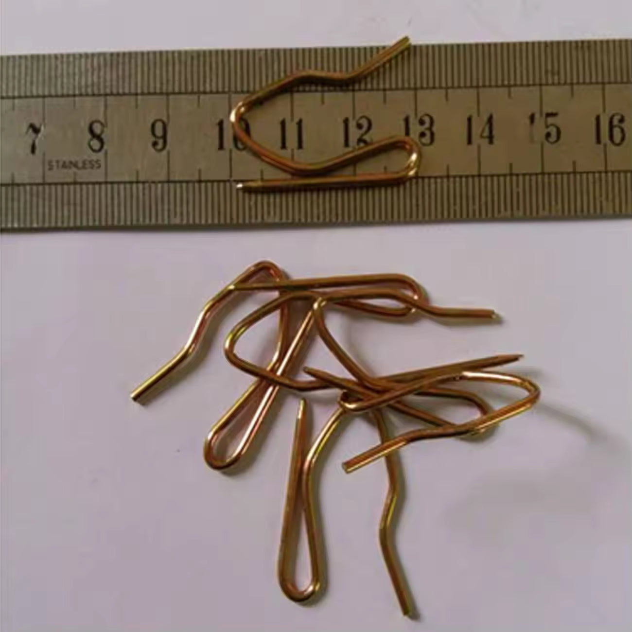 60pcs Curtain Hooks Window Shower Drapery Hook Accessories Heavy Duty Metal Curtain Pin Hooks for Pencil Pleat Curtains