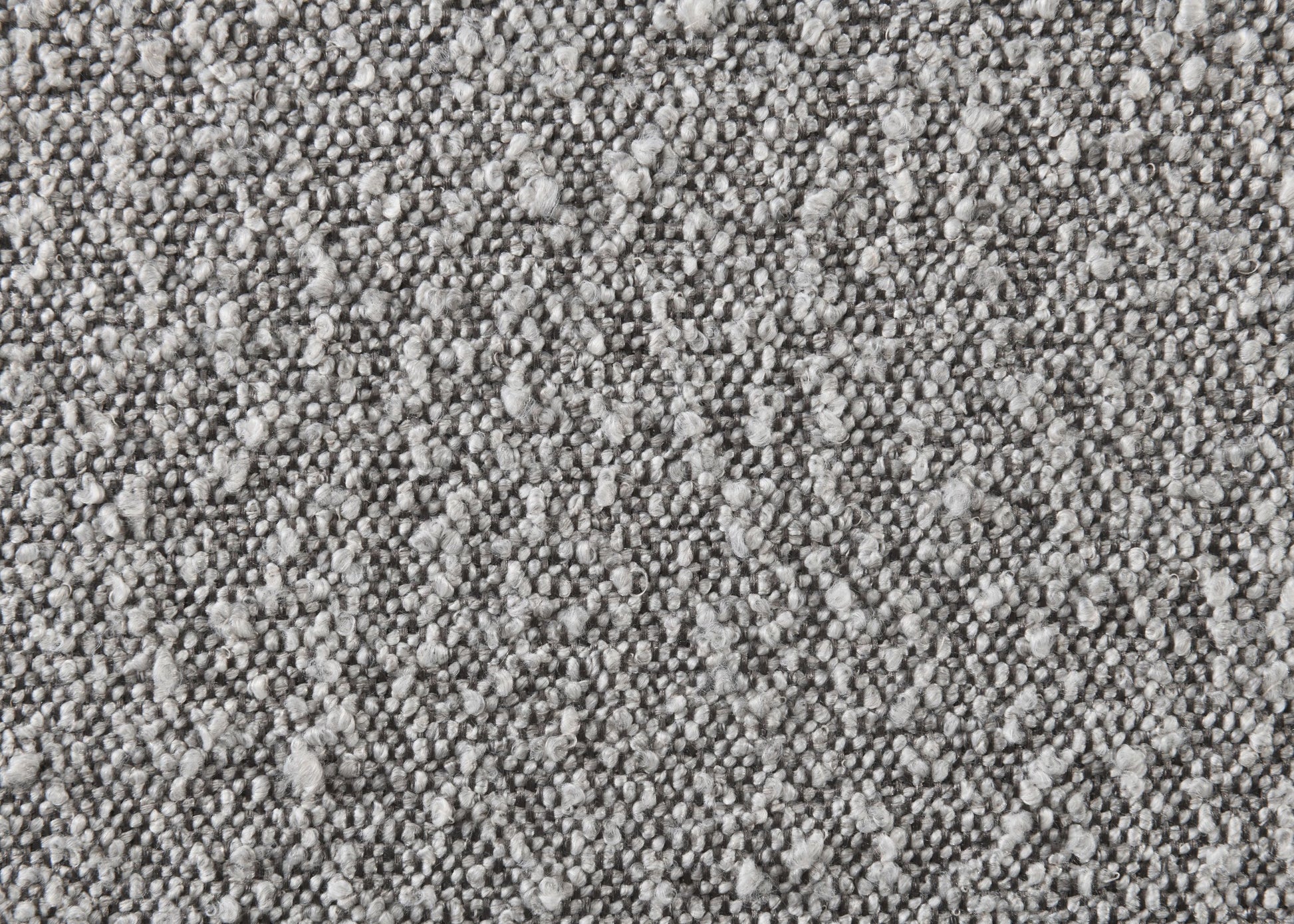 19581834